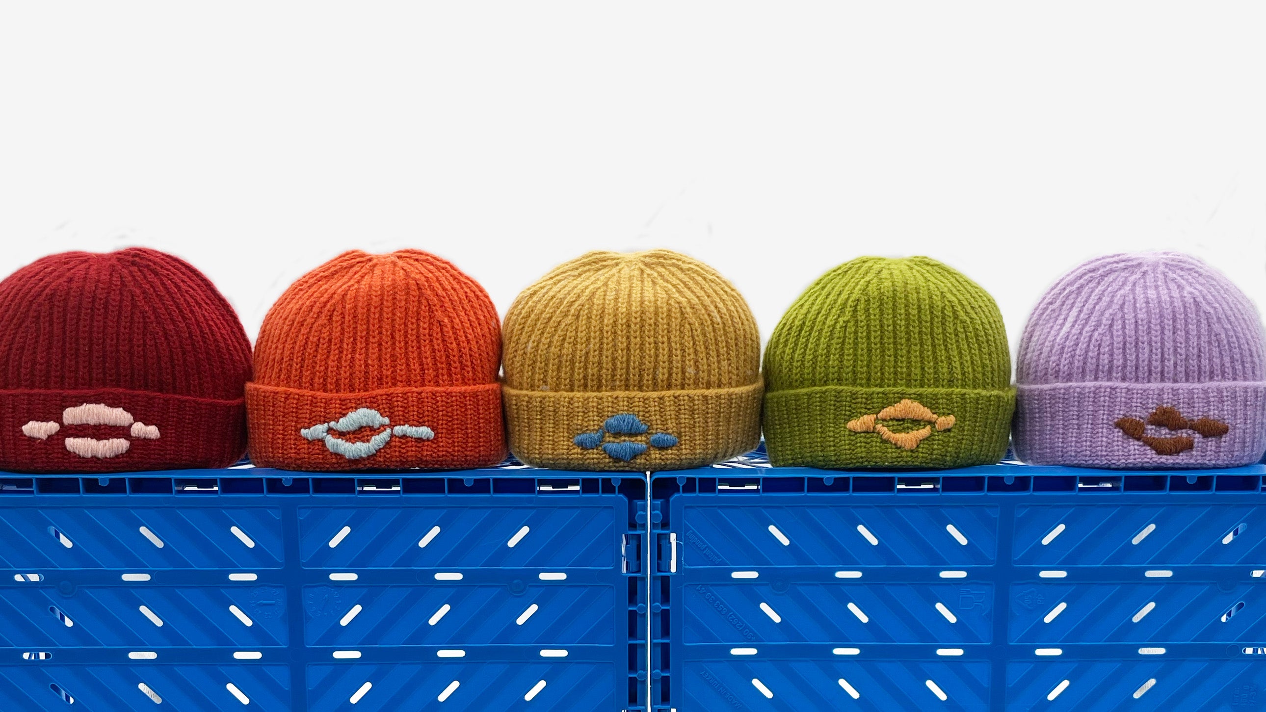 帽子 the virgins soft wool beanie Unisex's Beanie in Pure Merino Virgin Wool blue | Woolrich US